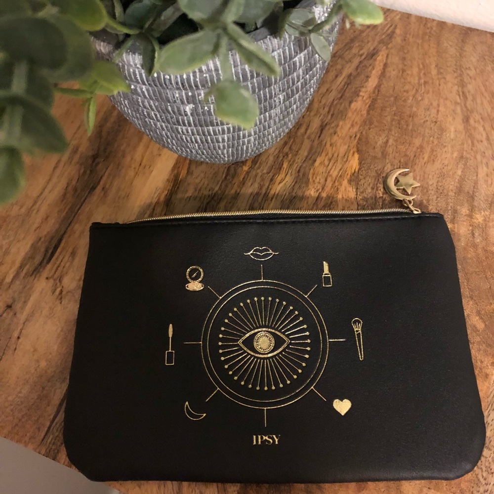 New Black & Gold IPSY Makeup Bag